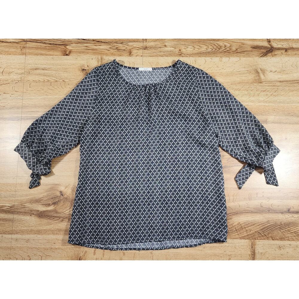 Le Lis Blouse Womens Szā M 3/4 Sleeve Tie Detail Top Shirt Career Work Pattern